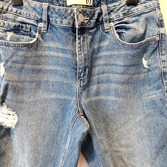 GARAGE 09 High Waisted Cropped Distressed Jeans - Picture 8 of 10